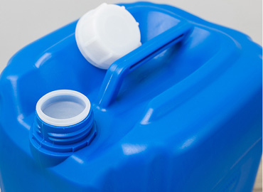 Circulating water treatment agent